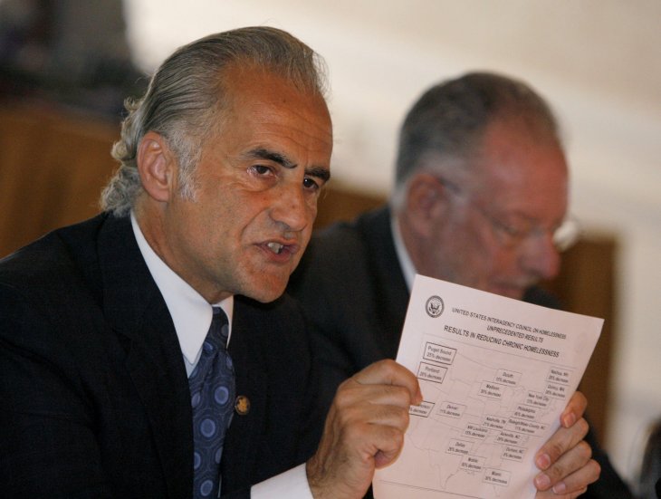 FORMER PRESIDENT BUSH’S HOMELESS CZAR VISITS&nbsp;MCMINNVILLE